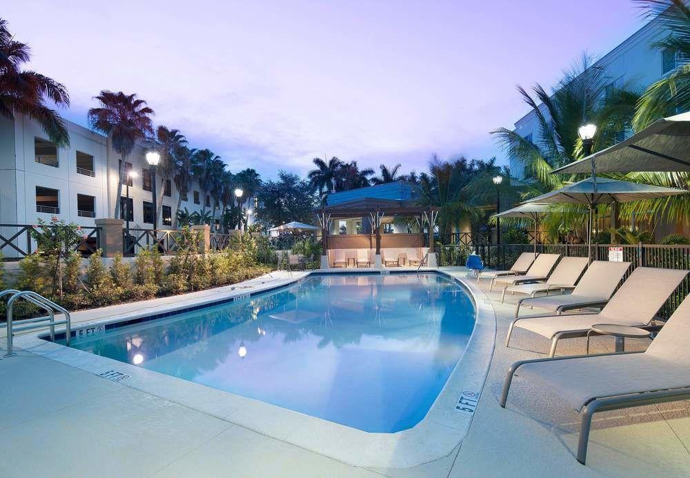 Courtyard By Marriott Palm Beach Jupiter Exterior photo